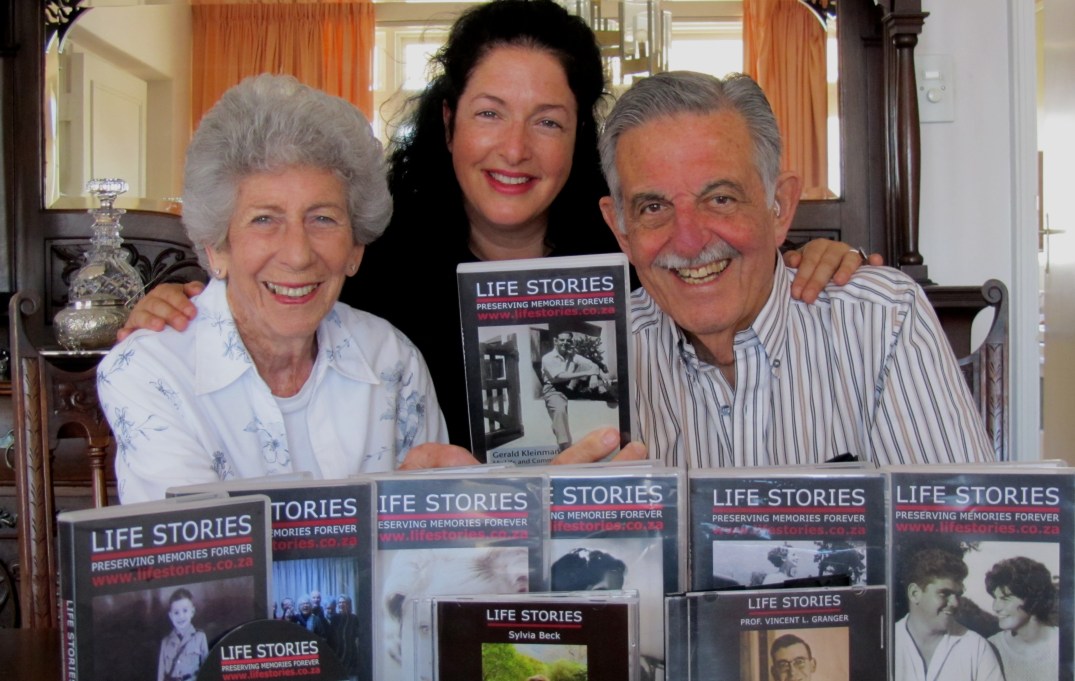 Lisa with Gerald and Rene Kleinman having completed Gerald's Life Story.JPG
